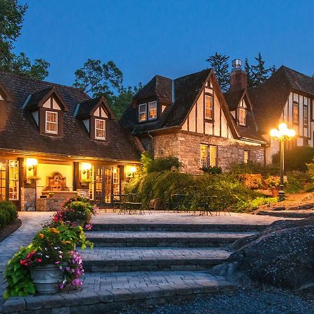 찰스 타운 힐브룩 인 앤 스파 비앤비 - 성인 전용 B&B 외부 사진